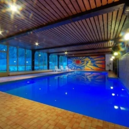 Moderne Dachwohnung Naehe Zermatt Mit Balkon 아파트