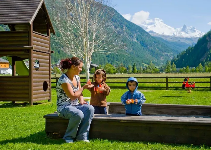 Moderne Dachwohnung Naehe Zermatt Mit Balkon Lägenhet