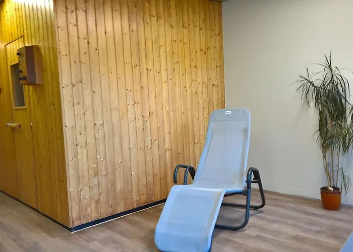 Lägenhet Moderne Dachwohnung Naehe Zermatt Mit Balkon Täsch