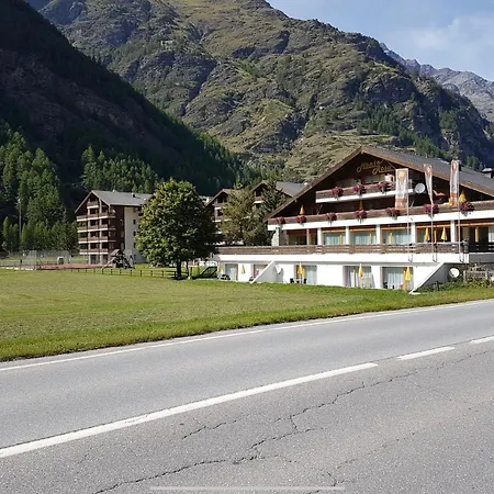 Moderne Dachwohnung Naehe Zermatt Mit Balkon Täsch